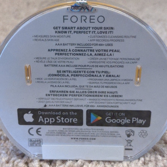 Foreo Luna foto Facial Cleansing Brush - Picture 2 of 2